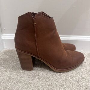 Mia Brown Ankle Boots
